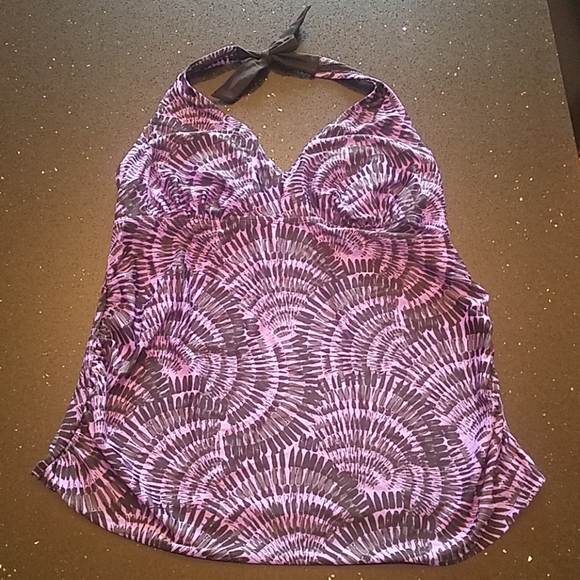 Liz Lange Other - NWOT Liz Lange Maternity XL Purple Blk Swim Top